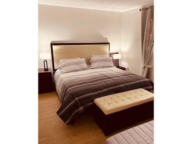 Lovely 1-Bed, 1- bathroom unit in a very well-maintained 55 plus