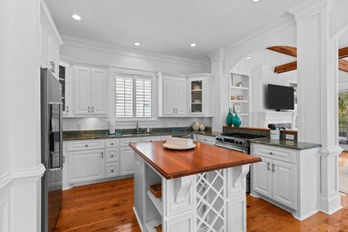 Marsh-front living with spectacular views in every