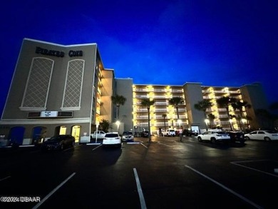 DIRECT OCEAN VIEW on the World's Most Famous Daytona Beach