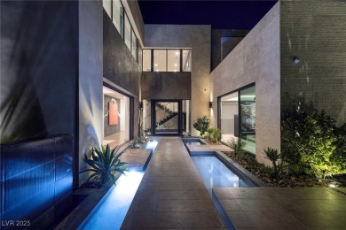 Blue Heron ShowHome!  The residence boasts stunning Lake Views