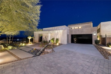 Blue Heron ShowHome!  The residence boasts stunning Lake Views