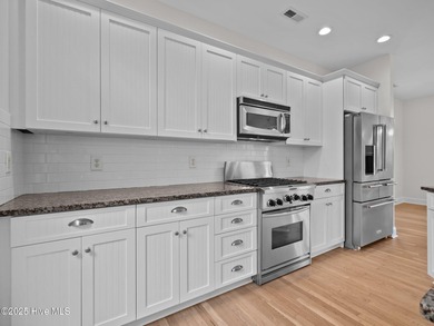 Coastal Comfort in Dolphin's Ridge - Custom-Built & Close to the