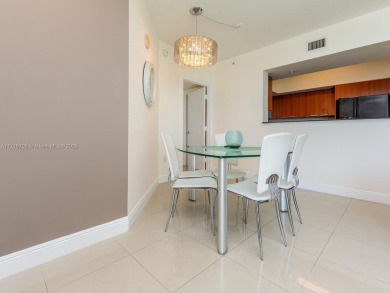 Stunning modern condo in the heart of Sunny Isles with