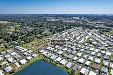 A BEAUTIFUL LAKE FRONT 2-BED, 2-BATH HOME IN 55+ LAKE ARROWHEAD