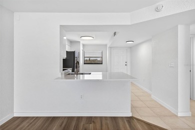 One or more photo(s) has been virtually staged. Step inside this