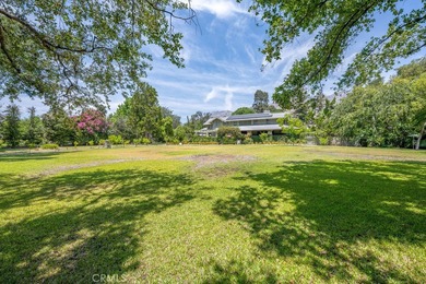 An Iconic Craftsman Estate in Sierra Madre

Welcome to 481 W