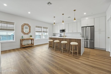 Welcome to The Hamilton, an exclusive oceanblock boutique