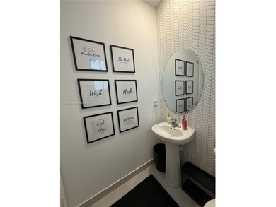 Beautiful newly built home!
Gorgeous property featuring