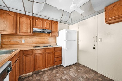 Spacious 2 bedroom, 2 bath corner condo with 1,168 sq. ft. of