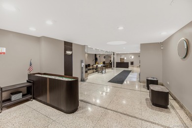 Spacious Co-op Living in Woodlawn Heights! Welcome to 4320 Van