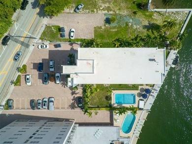 Stunning views of the Intracoastal Waterways, pool and the daily