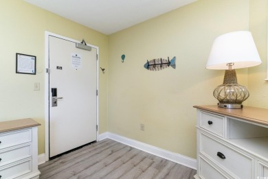 Welcome to your vacation paradise! The panoramic views are