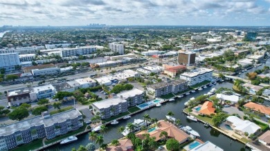 LIVE THE LIFESTYLE IN THIS 2/BED/ 2 BATH CONDO WITH SPLIT FLOOR