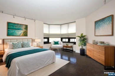 WELCOME TO THE PERFECT BLEND OF MODERN DESIGN AND EVERYDAY