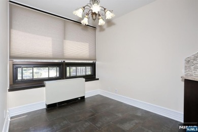 WELCOME TO THE PERFECT BLEND OF MODERN DESIGN AND EVERYDAY