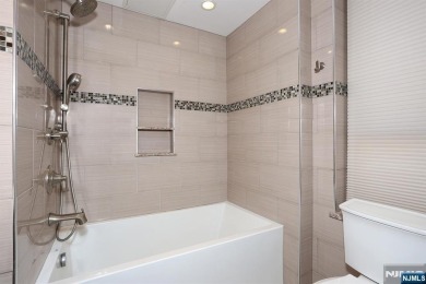 WELCOME TO THE PERFECT BLEND OF MODERN DESIGN AND EVERYDAY