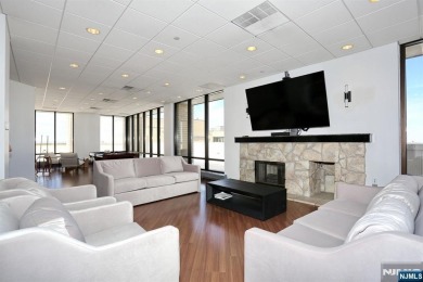 WELCOME TO THE PERFECT BLEND OF MODERN DESIGN AND EVERYDAY