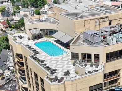 WELCOME TO THE PERFECT BLEND OF MODERN DESIGN AND EVERYDAY