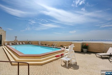 WELCOME TO THE PERFECT BLEND OF MODERN DESIGN AND EVERYDAY