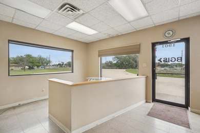 Riverfront Commercial Property on 2.5 Acres - Unmatched