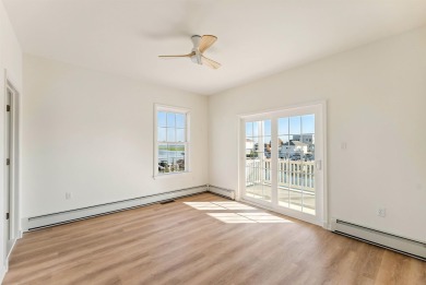 If you're looking for your own personal Bayside Oasis, look no