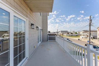 If you're looking for your own personal Bayside Oasis, look no