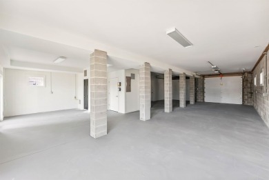 If you're looking for your own personal Bayside Oasis, look no