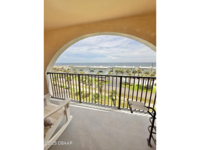 Amazing Ocean Views from your private, 2 bedroom 2 bathroom end