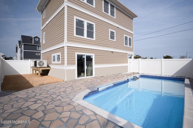 Amazing New Construction 4 Bed/3 1/2 Bath w Ocean and Bay Views