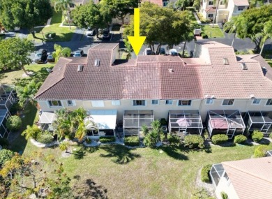 MOTIVATED SELLER,  2 Bedroom , 2.5 Bath. Townhouse in prime