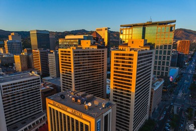 Open House Wednesday 12/10 12-2pm. Luxe Minky & Ruth's Chris