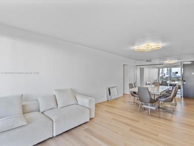 Views on views. This 16th-floor Coronado beauty puts Aventura at