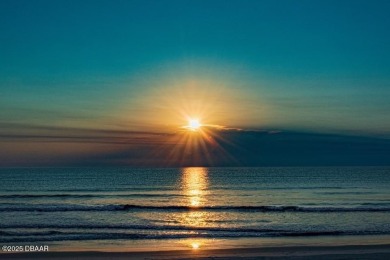 OCEAN AND RIVER VIEWS. 1-MONTH MINIMUM RENTAL ALLOWED* WITH