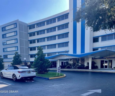 This 2 BR / 2 BA Riverfront Complex is less than one half mile