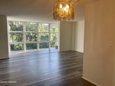 This 2 BR / 2 BA Riverfront Complex is less than one half mile