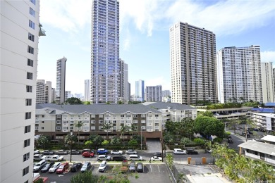 Legal Short-Term Rental in Waikiki - Unit 415 at the Waikiki