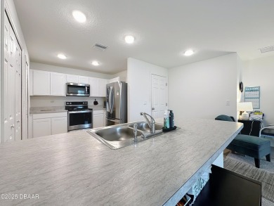 Is this possibly the sweetest home in Palm Coast? I say YES!