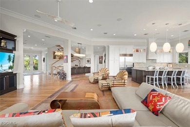 Magnificent Near-Beach Residence with Gulf-View Rooftop Deck