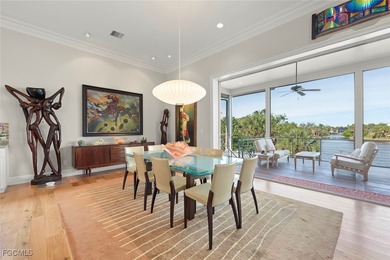 Magnificent Near-Beach Residence with Gulf-View Rooftop Deck