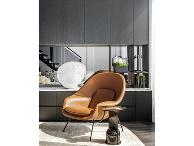 A fusion of architecture and high design, this sophisticated