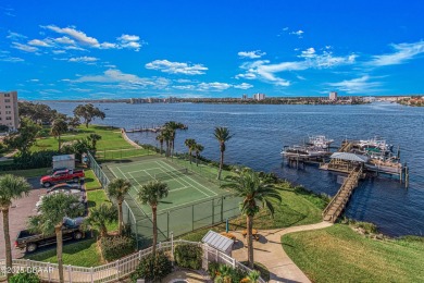 Stunning three bedroom remodeled end unit with panoramic water