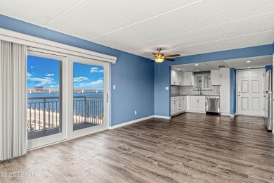 Stunning three bedroom remodeled end unit with panoramic water