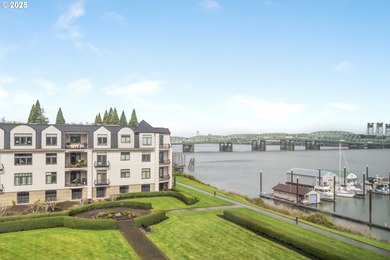 This Sun-filled Spacious Penthouse offers endless views of the