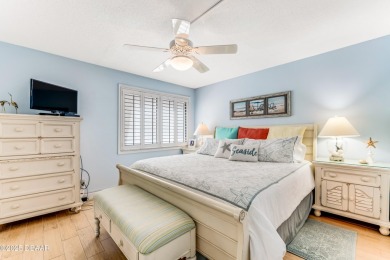 Come live the ''snow bird'' life and then rent weekly to