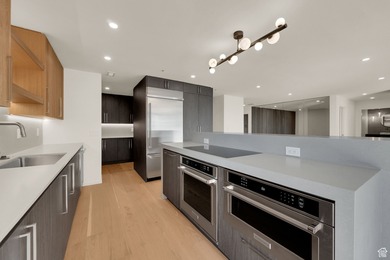 American Towers Executive Luxury Suite. Experience the pinnacle