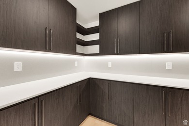 American Towers Executive Luxury Suite. Experience the pinnacle