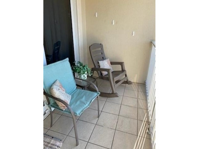 This 1 bed/2 bath condo offers approximately 762 sq ft of living