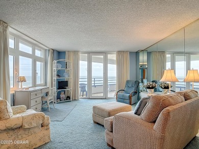 DIRECT OCEANFRONT - Enjoy your waterfront lifestyle in this