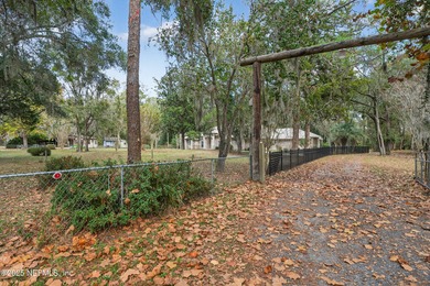 5.64-Acre Multi-Parcel Opportunity in Middleburg-Home + 3 Vacant