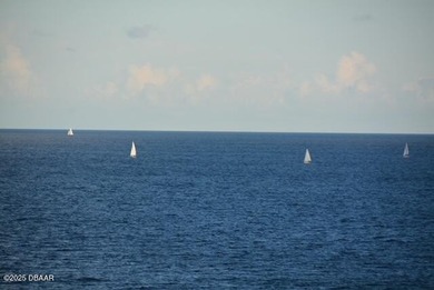 Enjoy the beautiful sunrise above the Atlantic every day!